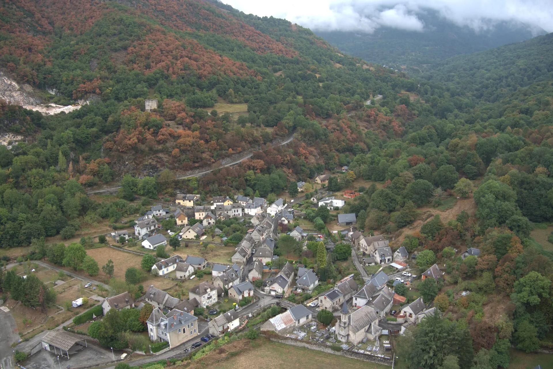 The valley and village of Saint-Béat from above